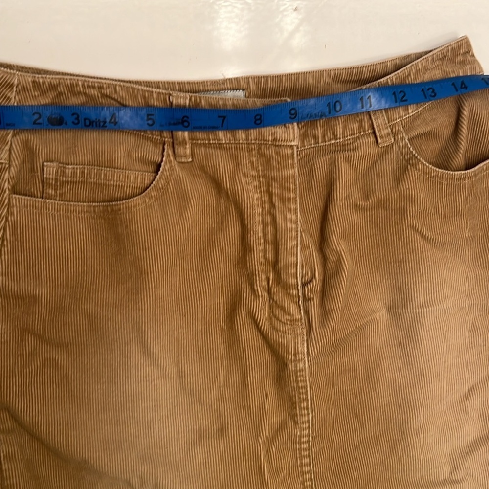 🏴󠁧󠁢󠁥󠁮󠁧󠁿 Warehouse of London CORDUROY SKIRT with front slit. Vintage 1999 Size 6 - Picture 8 of 11